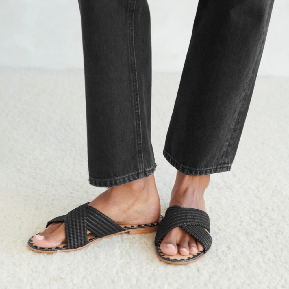 Jenni Kayne Raffia Sandals - Black - 39
